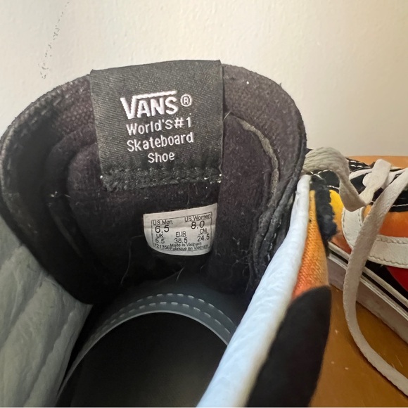 🥀Vans Flame Sk8-Hi Reissue Sneakers MEN 6.5 WOM 8🥀 - Picture 7 of 14